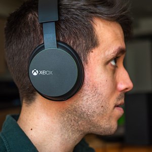 How to Connect Speakers to Xbox One - What Box Game