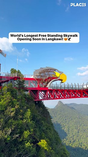 World’s longest free standing skywalk opening soon in Langkawi! 😍🦅 . 📌 It’s Eagle’s Nest Skywalk, located in Langkawi, Kedah. Ride the Langkawi Skycab 🚡 to reach to the top ⛰️, where you can witness enchanting forests 🌳 and mountains from 650 metres above sea level 🌊 on a 38-metre long sky deck with transparent glass floors. Not to mention, it is even more enchanting at night 🌙 with colourful lights. There is also a cafe for visitors to dine 🍽️ with breathtaking view! 🌁 . 【 Eagle’s Nest