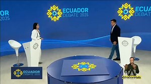 1.1K views · 19 reactions | #Nacional Con más señalamientos que propuestas, así transcurrieron las dos horas del debate presidencial que se transmitió en cadena nacional la noche del domingo. Luisa González y Daniel Noboa se refirieron a temas de seguridad, economía, gobernabilidad, educación y seguridad social. #AntenaSur 89.5FM | Radio Antena Sur | Facebook