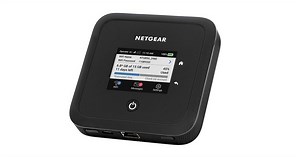 You Can Use 5G On iPhone Thanks to Netgear’s Nighthawk M5 Hotspot