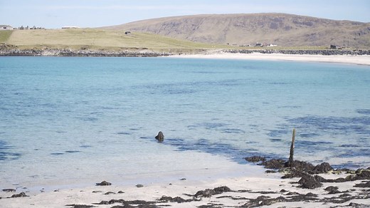 Take a minute to breathe in Shetland! Sit back, turn up the volume and enjoy. 📍Minn Beach, Burra | Promote Shetland