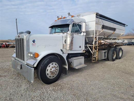 2000 Peterbilt 379 T/A Dry Fertilizer Tender Truck | Transportation