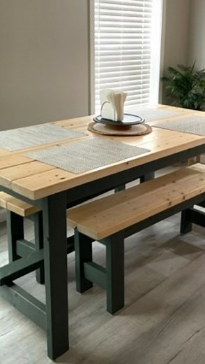 Tap for plans #anawhite_beginnerfarmtable_plans Just takes a drill, a saw and a couple of hours to build this easy farmhouse table - Google “Ana White Beginner Farm Table” for the free plans. #anawhite | Ana-White.com