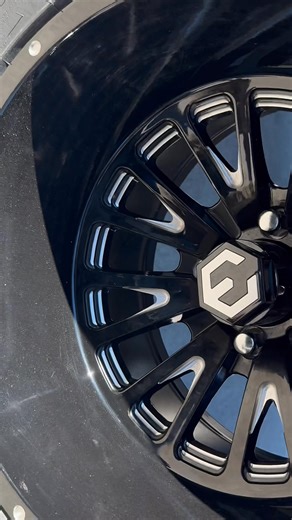 This week of nonstop grind and it shows. 🔥 This custom lifted Denago is now rocking a Navitas controller and a fully revamped suspension setup — built to perform, built to stand out. Very excited to share the finished product- stay tuned 👀 | One Eleven Custom Carts