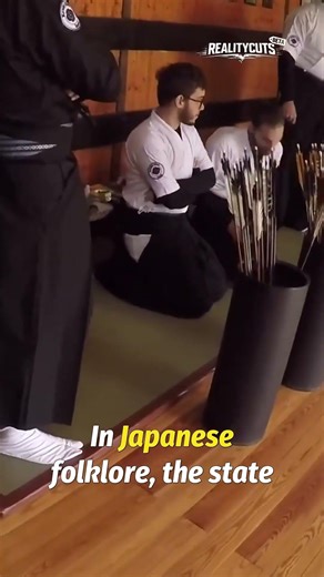 Yabako: Sacred Kyudo Arrow Box of Samurai Spirit