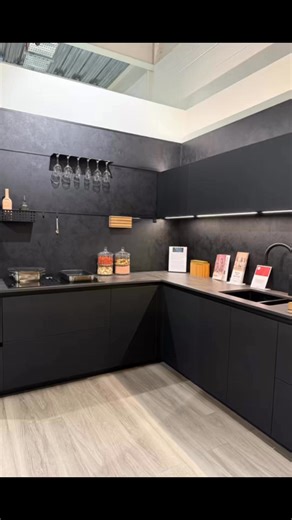 11 reactions | Meet Stefan — the owner and consultant of Victoria...