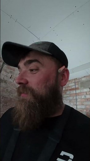 What Is a Vapour Barrier and Why Do You Need One Behind Wall Insulation? - UK Renovation Day 33