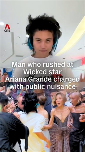 A man who jumped a barricade and rushed at Wicked star Ariana Grande during the movie premiere in Singapore on Thursday night (Nov 13) was remanded and charged in court on Friday. Johnson Wen, a 26-year-old Australian, is accused of being a public nuisance. He appeared in court via videolink from lock-up and was unrepresented. Wen told the court that that he would plead guilty. He faces a jail term of up to three months or a maximum fine of S$2,000, or both. #wickedsingapore #arianagrande #singa