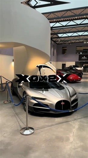 Bugatti Tourbillon vs Porsche 918 Spyder: The Evolution of Hypercars