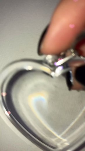 Heart-Shaped Keychain Creation Process