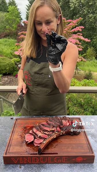 Sizzling Tomahawk Steak for Father's Day