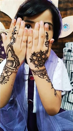 baccokimehndi #mehndidesigns #pakistanimehndi#mehndipose#balokidesign # makeuptiktok#srk
