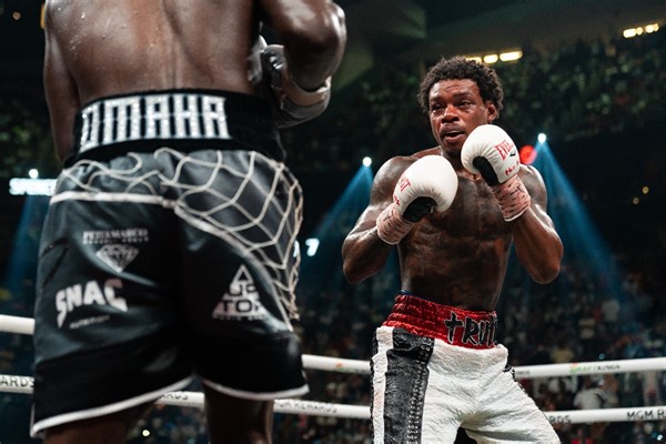 Errol Spence Jr.'s Return To The Gym Raises Concerns About Next Fight