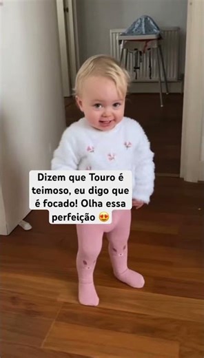 Alice representando a inteligência do signo de Touro! ♉️🎓 #Alice #Touro #signos