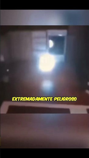 ⚡ El Misterioso Fenómeno de la Centella: El Rayo que Parece una Bola Flotante 🌩️🔮
