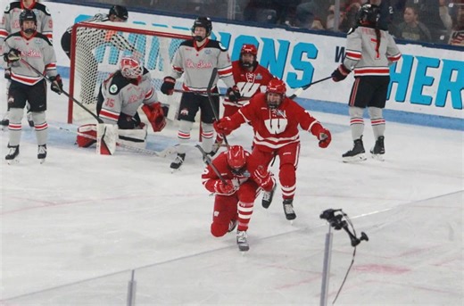 Wisconsin Repeats As NCAA Women's Hockey National Champions Beating Rival Ohio State