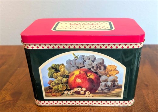 Vintage Betty Crocker Tin and Recipe Cards - Etsy