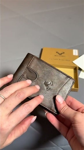 Men’s slim leather RFID blocking wallet with 11 card slots that makes such an easy gift for