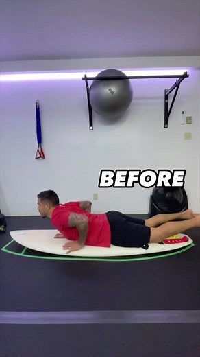 If you spend a lot of time sitting, your surf stance will likely reflect that. Add these moments into your routine and you’ll have an easier time staying in a nice deep surf stance! 💁🏽‍♂️ Tag someone who’s learning to surf! #surftraining #surf #surfing #longboard #surftipsforbeginners #surftips