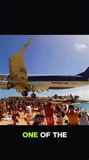 The Beach Where Planes Fly Just Above You 😰 | Maho Beach #shorts
