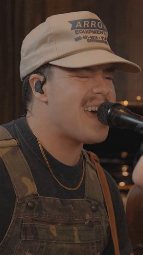 17K views · 27 reactions | Zach John King is putting a fresh spin on country music—one unforgettable anthem at a time. All month long, catch exclusive behind-the-scenes moments and acoustic performances in the One Country app! Here's a snippet of "Lose You", a fan favorite. | One Country | Facebook