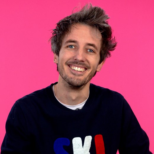 Gus est illusionniste et il nous a appris quelques tours faciles mais impressionnants ! 🪄 | Neo