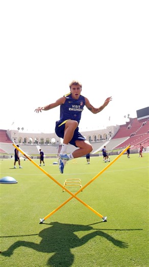 38K views · 1K reactions | Dale ritmo que esto empieza  Watch @fifaclubworldcup | June 14 – July 13 | Every | Game | Free | DAZN.com| #FIFACWC #TakeItToTheWorld | Atlético de Madrid | Facebook