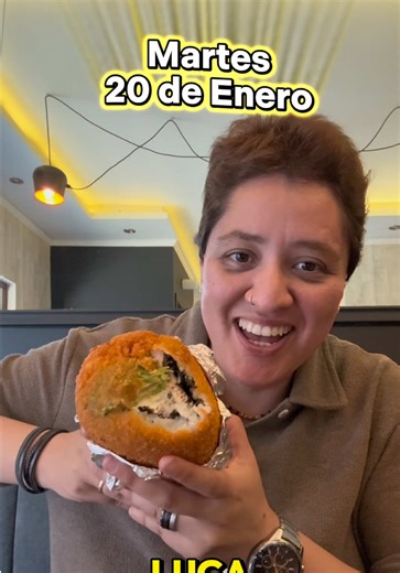 Empezaremos a entregar números a las 12:00 hrs (son solo 50, sin alargue). Es solo 1 producto por persona. Solo compra presencial haciendo la fila. Entregaremos los productos desde las 13:00 hrs. - 10 handrolls de 1KG completamente GRATIS - 20 handrolls de 1KG a $1.000 - 20 handrolls de 1KG a $2.000 El resto podrá llevarlo a $8.000 hasta que agotemos stock diario. #Sushi #Concepción #TropiConce