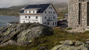 Berner Familie baut Hotel auf dem Grimselpass um