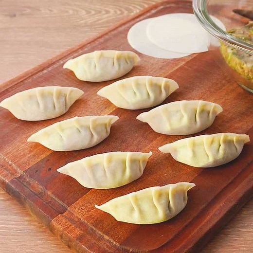 料理の基本！ 餃子の包み方のレシピ動画・作り方 | デリッシュキッチン