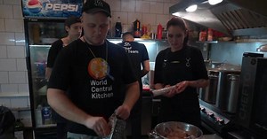 World Central Kitchen delivering hot food, fresh water to soldiers, civilians in need