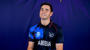 "Who spends the most time on their appearance?" Stephen Baard spills the secrets of the Namibian #T20WorldCup dressing room 😂 | ICC - International Cricket Council