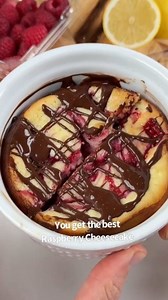 💗 Healthy Raspberry Cheesecake 🍰✨ (Low Carb • High Protein • Single-Serve!) 🔥 The Ultimate Free Keto Guide for Busy People – Fast, Tasty, Weight Loss Meals 👉 Click here: heylink.me/Ketodietrecipess STOP SCROLLING — this might be the easiest and tastiest mini cheesecake you make all week! 😋 Perfect for cravings, portion-control friendly, and made with just a handful of simple ingredients. --- 📝 Ingredients (1 serving) 2 oz softened cream cheese 1 large egg 2 tbsp sugar-free sweetener 2 tbsp