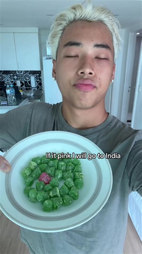 Vidéos de Namdol (@n10zinx) avec GYMNOPEDIE NO. 1 - Cavendish Classical