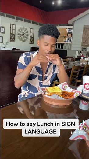 How to say Lunch in Sign Language