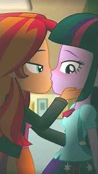 mlp kiss ponies kissing
