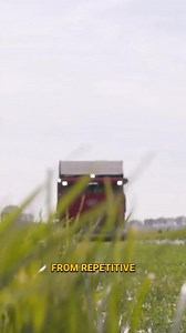 9.5K views · 84 reactions | Farm life will never be the same thanks to this robot! #farmlife #technology #contentmonetizationbeta #fypシ゚viralシfypシ゚viralシalシ #instreamadsmonetization #trendingreelsvideo #reelschallengereelschallenge #clownfishbreeding #reelstrending #reelsvideoシ #fyoupageシ #reelsfacebook | 홝홖ힺힺ홞홣홣헲홨홨 | Facebook