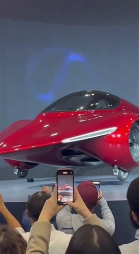 A Real Flying Hoverbike at the Expo! 😱🏍️