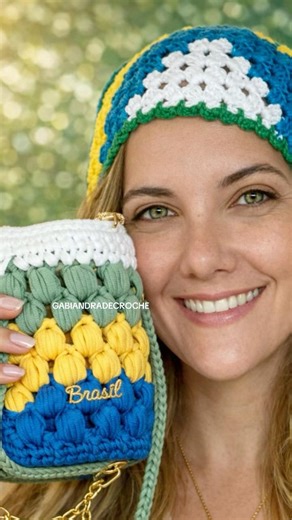 Essa bolsa de crochê é mais pedida do Ateliê Papillon está disponível no Clube - Bora crochetar?!
