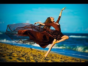 How to Shoot Dance Photos with a Cheap Lens (and a HUGE Giveaway)