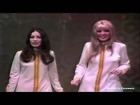 Sergio Mendes and Brasil '66 - Pretty World