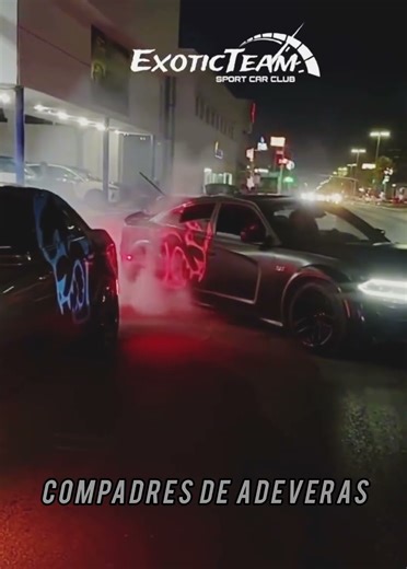 LUNA FLOW COMPADRES DE ADEVERAS