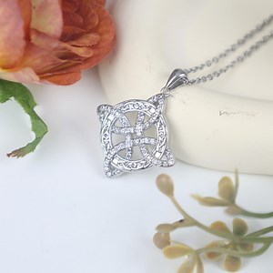 Witches Knot Necklace With Zircon: Celtic Knot Pendant, Wiccan Amulet Jewelry, Pagan Talisman Gift for Her, Witchy Accessories - Etsy