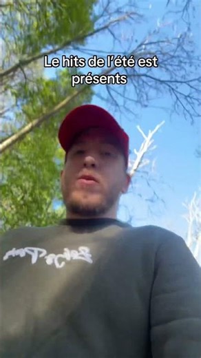 Coco Chanel la musique de l’été #france #humour #youtubeshorts #shorts