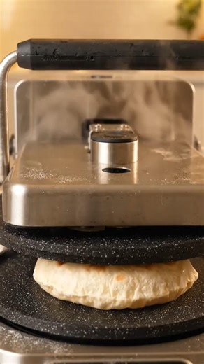 roti bana ne ka machine #roti #rotimachine #machine #viralreels #growth #food