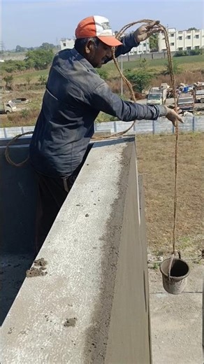 Shorts Video ✅ Niche Ki Or Plaster Karne Ke Liye Dool Se Masala De Raha Lenar