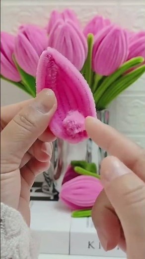 Bunga Tulip Kawat bulu Mercy