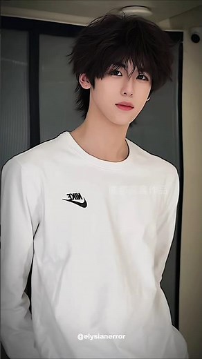 Fluffy Hairstyles: From Rolls to Cool! 🔥