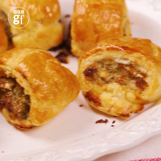 Watch: how to make John Torode’s mini sausage rolls. http://spr.ly/6181OuzAx | Good Food