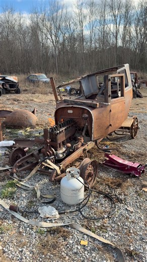 Perfect weather for a Buick engine barbecue #oldcarshow #fblifestyles #memes #chevytrucks #coolcars #mechanic #prewarcar #carsofinstagram #willitrun #work #fireworks | Jennings motor sports